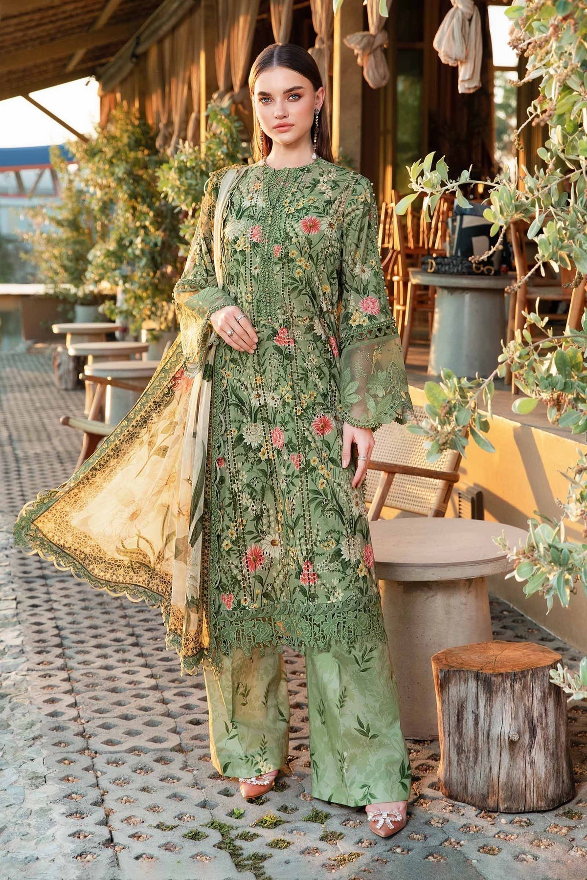 Maria.B MPrints Embroidered Lawn Unstitched 3Pc Suit Hadiz outfit Maria.B MPrints Embroidered Lawn Unstitched 3Pc Suit Hadiz outfit