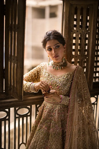 ERUM KHAN NEW EXCLUSIVE BRIDAL WEAR MAXI AZBZZ-190