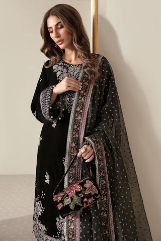 Jazmin Embroidered Velvet Formals