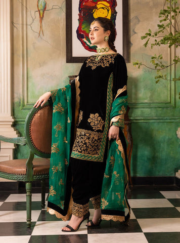 ZAINAB CHOTTANI WINTER COLLECTION