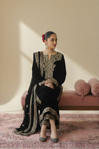 DYOT NEW JET BLACK VELVET PARTY WEAR