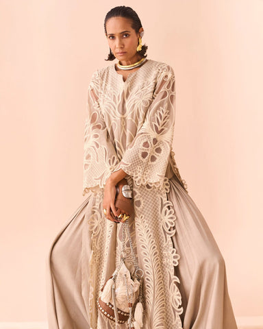 IQBAL HUSSAIN NEW CHIKANKARI LUXURY LAWN COLLECTION EZZZ-012