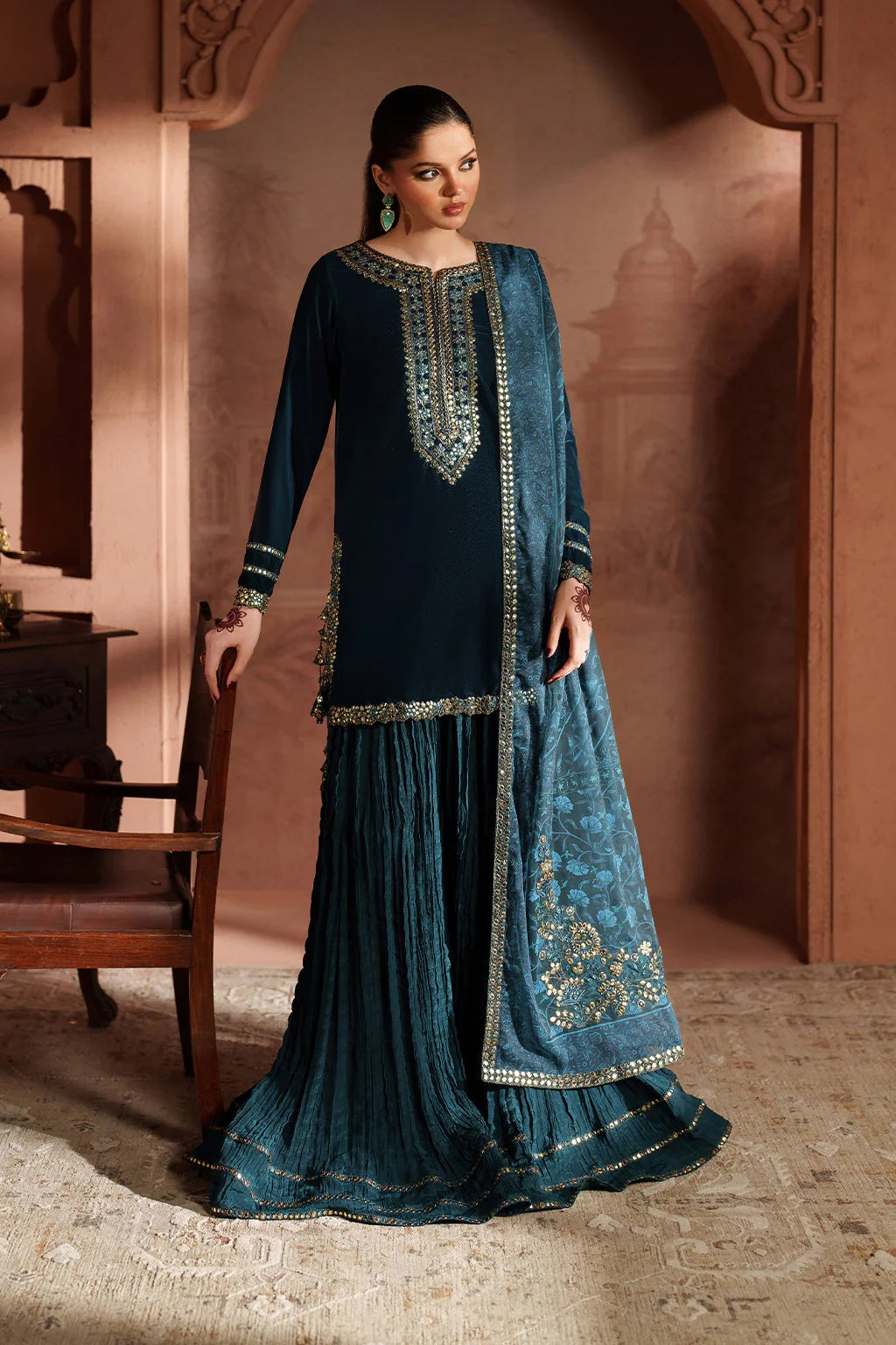 IZNIK NEW ZINC VELVET PARTY WEAR