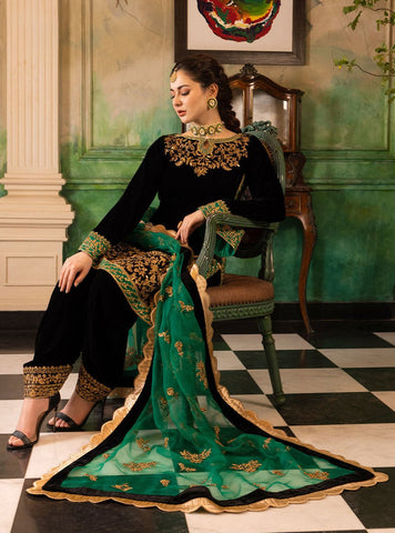 ZAINAB CHOTTANI WINTER COLLECTION