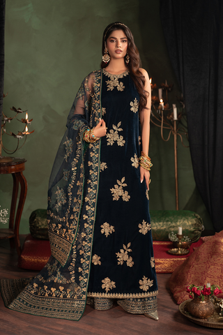 Iznik Luxury 9000 Micro Velvet Embroidered Suits