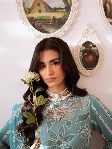 MAHNUR NEW CHIKANKARI LUXURY LAWN COLLECTION