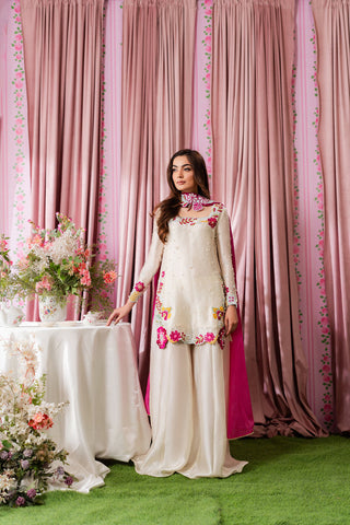 HADIZOUTFIT NEW WHITE SILK PARTY WEAR CGEZ-121