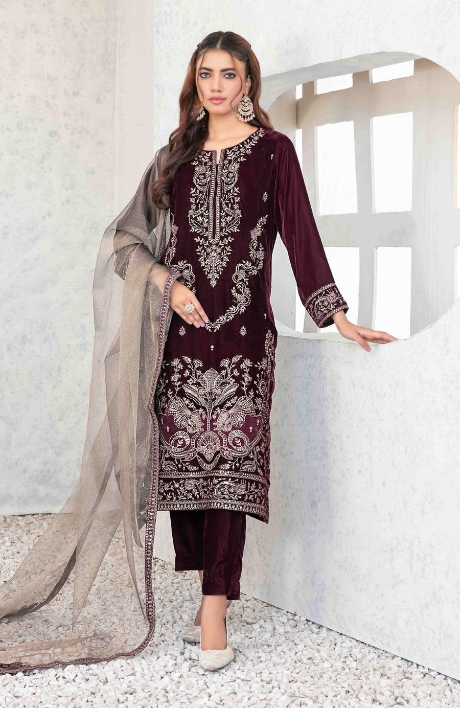 Tawakkal Fabrics Embroidered Velvet Suits