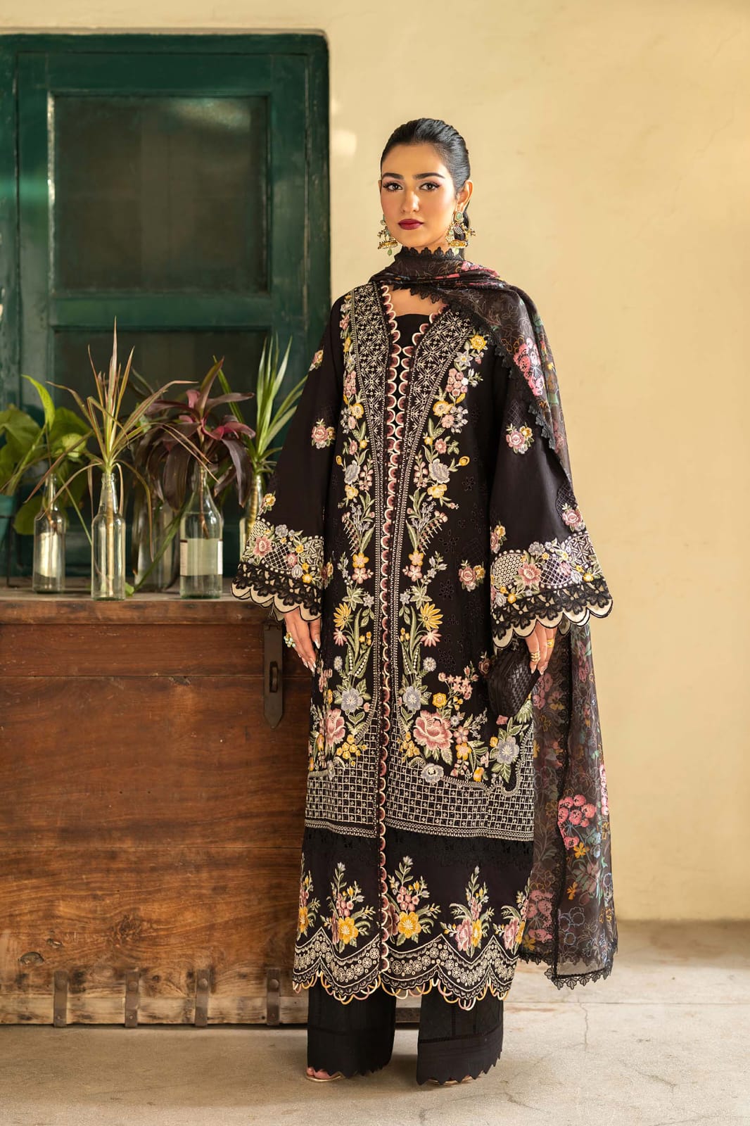MARYAM HUSSAIN NEW EMBROIDERED LUXURY LAWN COLLECTION