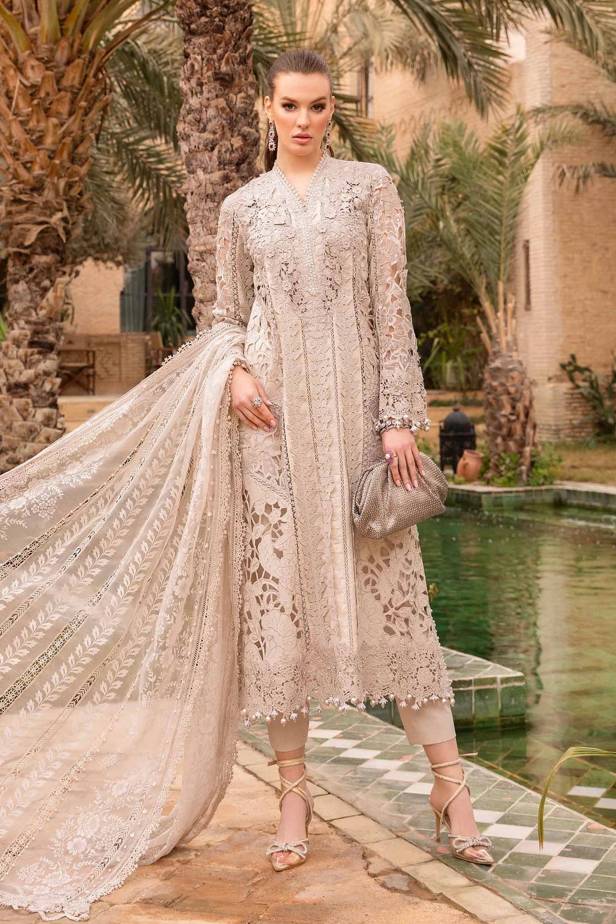 Maria.B - Unstitched Embroidered Luxury Lawn - 3Pc Suit