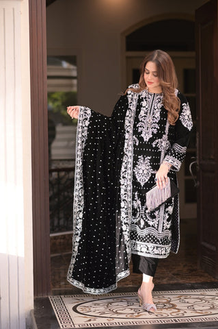 ANEELAS NEW BLACK PARTY WEAR VELVET