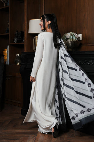 LULUSAR NEW FORMAL WEAR