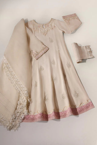 Agha Noor White Formal Wear Collection