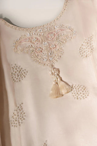 Agha Noor White Formal Wear Collection