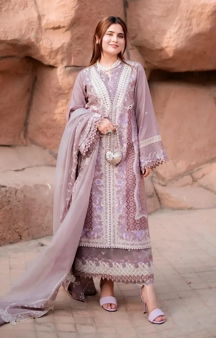 BIN ILYAS NEW CHIKANKARI LUXURY LAWN COLLECTION