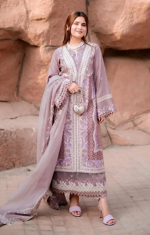 BIN ILYAS NEW CHIKANKARI LUXURY LAWN COLLECTION