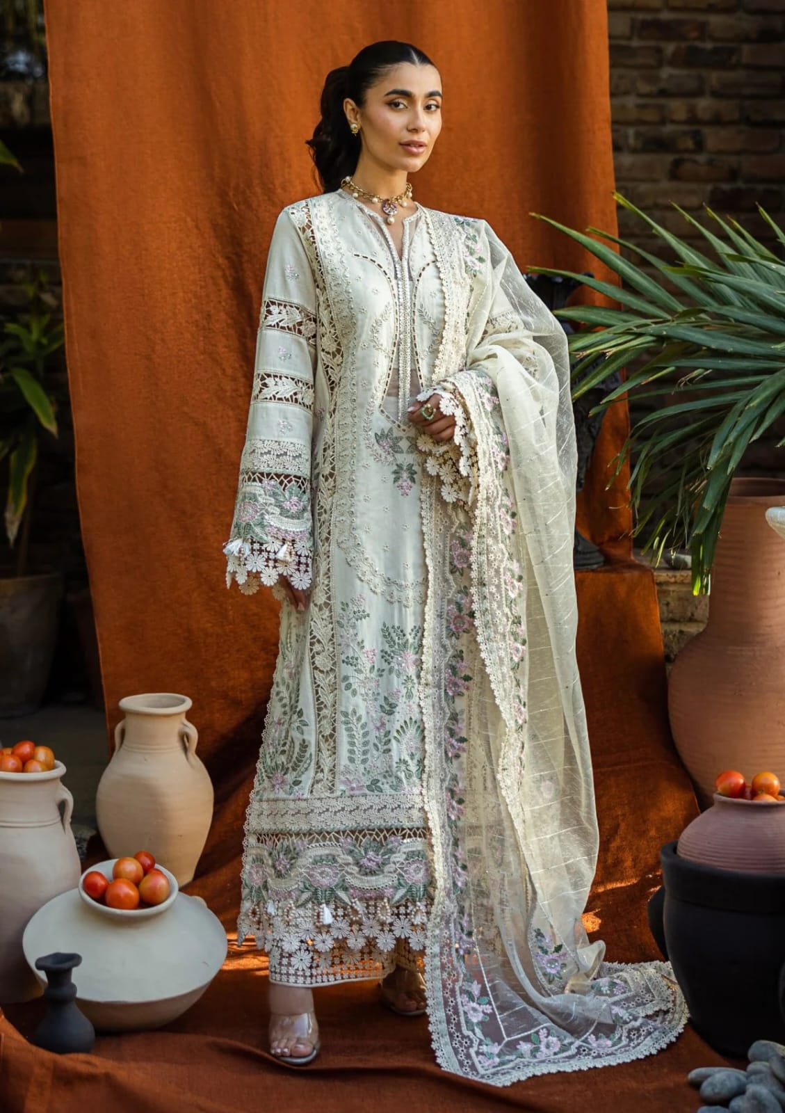 AKBAR ASLAM NEW CHICKANKARI LUXURY LAWN COLLECTION