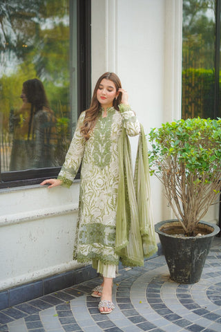 ANEELAS NEW PRINTED LUXURY LAWN COLLECTION BFEZ-028