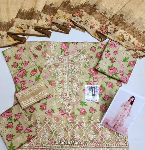 Baroque Skin Printed Lawn Collection Unstitched 3 Piece Suite