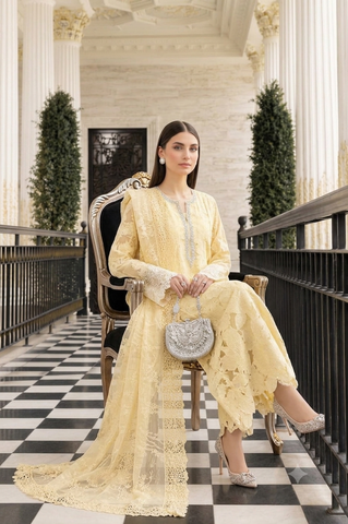 MARIA B NEW CHIKANKARI LUXURY LAWN COLLECTION