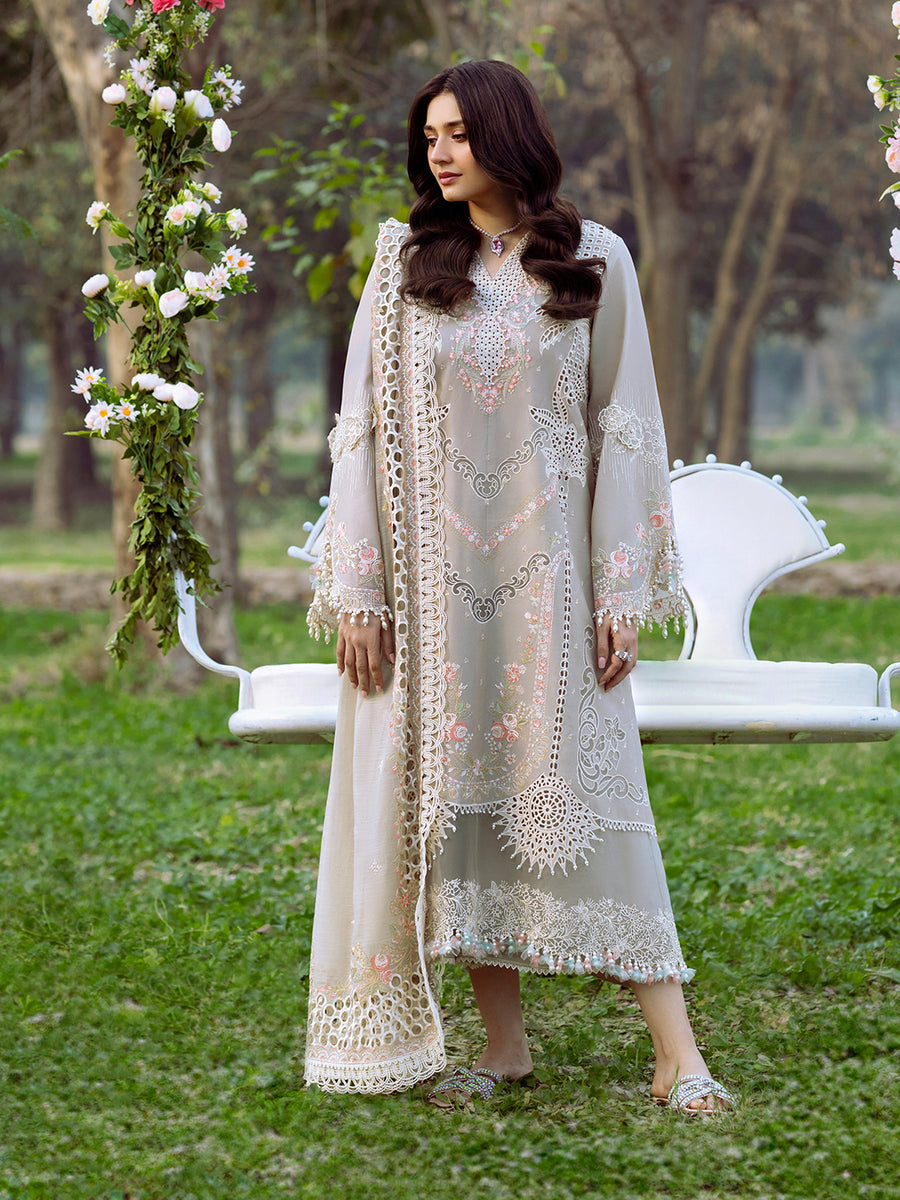 BINILYAS NEW LUXURY CHIKENKARI LAWN COLLECTION