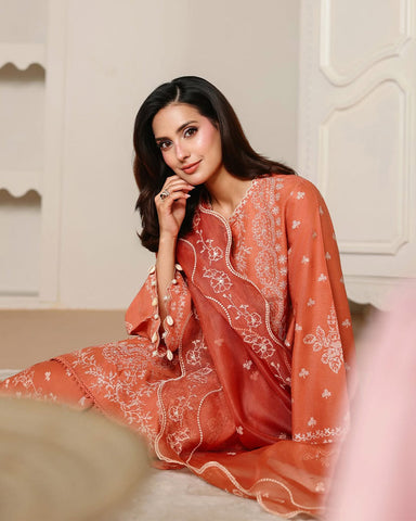 CROSS STITCH NEW LUXURY LAWN COLLECTION