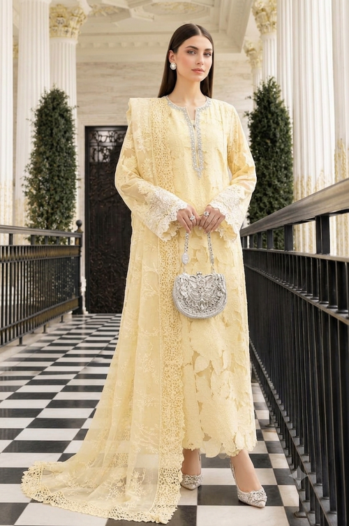 MARIA B NEW CHIKANKARI LUXURY LAWN COLLECTION
