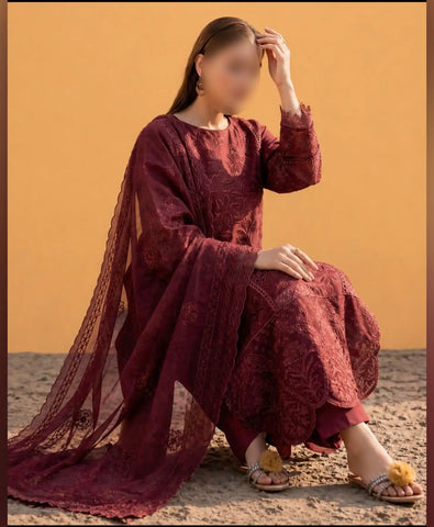MAHNUR NEW CHIKANKARI LUXURY LAWN COLLECTION