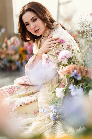 QALAMKAR NEW LUXURY LAWN COLLECTION