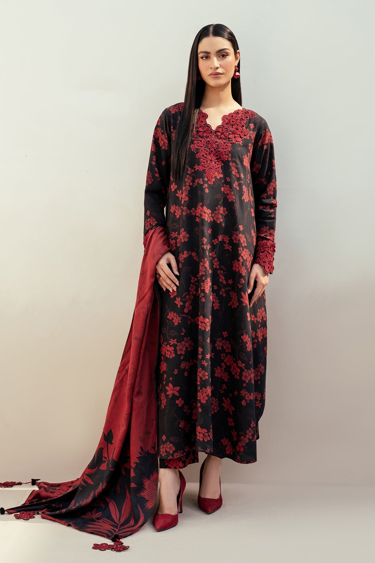 BAROQUE EMBROIDERED LUXURY LAWN COLLECTION
