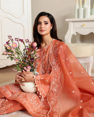 CROSS STITCH NEW LUXURY LAWN COLLECTION