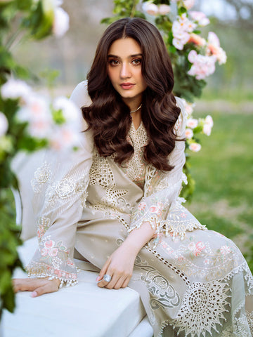 BINILYAS NEW LUXURY CHIKENKARI LAWN COLLECTION