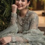 aik-jhalak-by-crimson-unstitched-wedding-collection-2022-cr22aj-d6-_1_